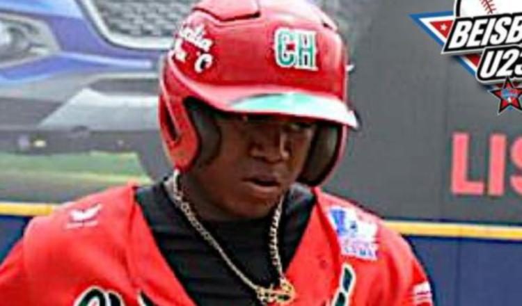 Edwin Walden de Chiriquí, el mejor de la semana en el béisbol U23. Foto: Fedebeis