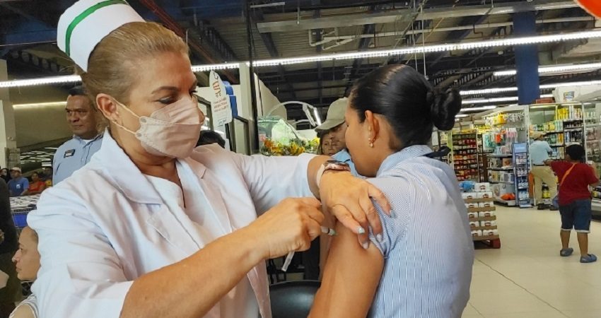 El informe epidemiológico de la semana 21 del presente año se reportaron 19 defunciones por Influenza. Además, hay 4,671 casos acumulados de Dengue, 141 nuevos casos de Malaria. Foto. Eric Montenegro