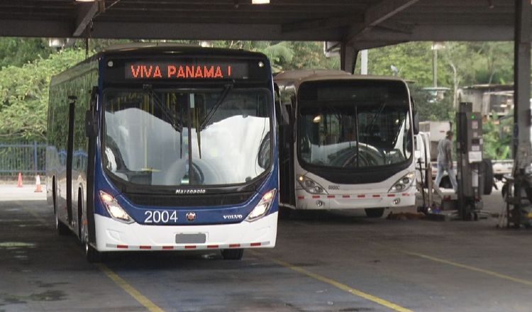 Más de 450 metrobuses  mantienen dañados su sistema de aire acondicionado, por lo que se espera que está situación pronto sea solucionado. Archivo