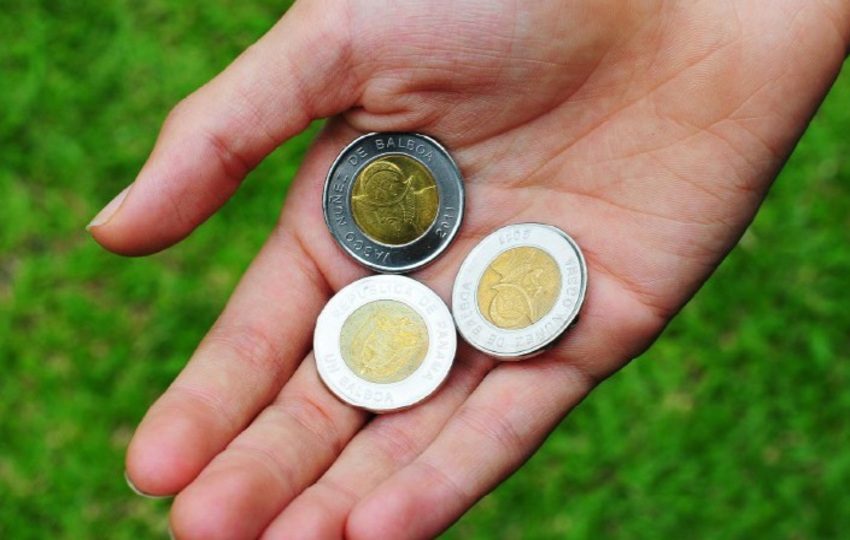 Las monedas han quedado en medio de señalamientos de falsificaciones.