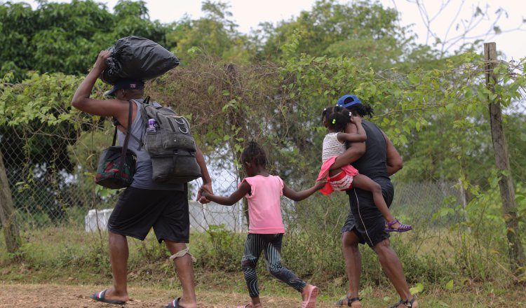 La presencia de menores entre los migrantes es un tema que ha despertado la atención, principalmente si no van con sus familias. Cortesía Unicef