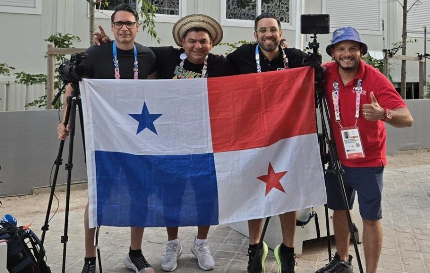 Edgardo Vidal y sus compañeros en París 2024. Foto: Cortesía