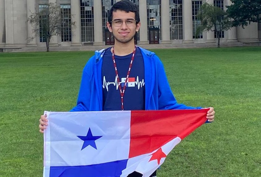 Estudiante Luis Modes. Foto: Cortesía