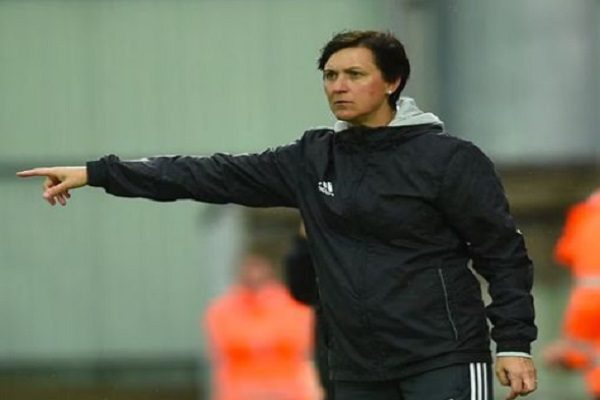 María Antonia ´'Toña' Is Piñera dirigirá a Panamá ante Costa Rica. Foto: Instagram