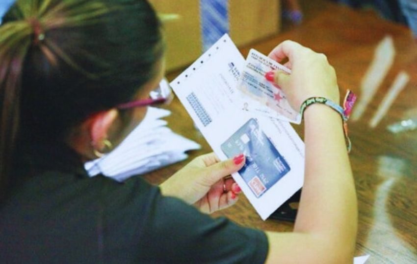 Este pago se hará a los estudiantes que hayan cumplido con los requerimientos del programa. Foto: Archivo