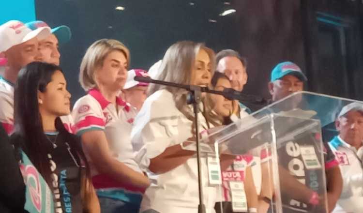 La exdiputada llamó a la unidad del colectivo.