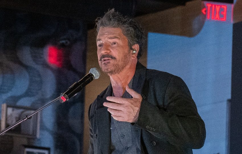 El cantautor guatemalteco Ricardo Arjona. Foto: EFE / Ángel Colmenares