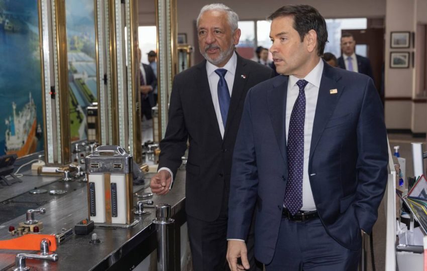 El administrador del Canal, Ricaurte Vásquez, junto al secretario de Estado de Estados Unidos, Marco Rubio. Foto: Cortesía