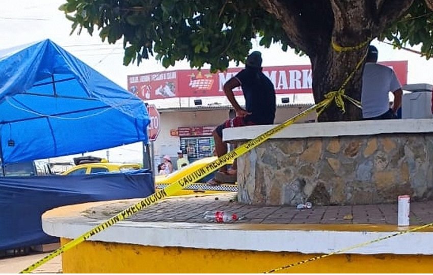 Desalojaron las inmediaciones del parque El Manito, en Ocú, muy cerca de la zona de las mojaderas. Foto. Thays Domínguez