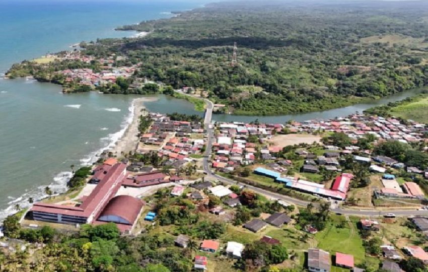El proyecto con una inversión arriba de los $24 millones, prevé la construcción de una toma de agua cruda en el Río Lagarto. Foto. Cortesía Idaan