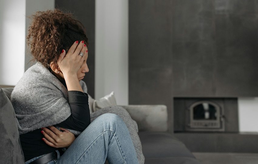 Dolor de cabeza y malestar muscular, entre los principales síntomas de esta enfermedad. Foto: Pexels