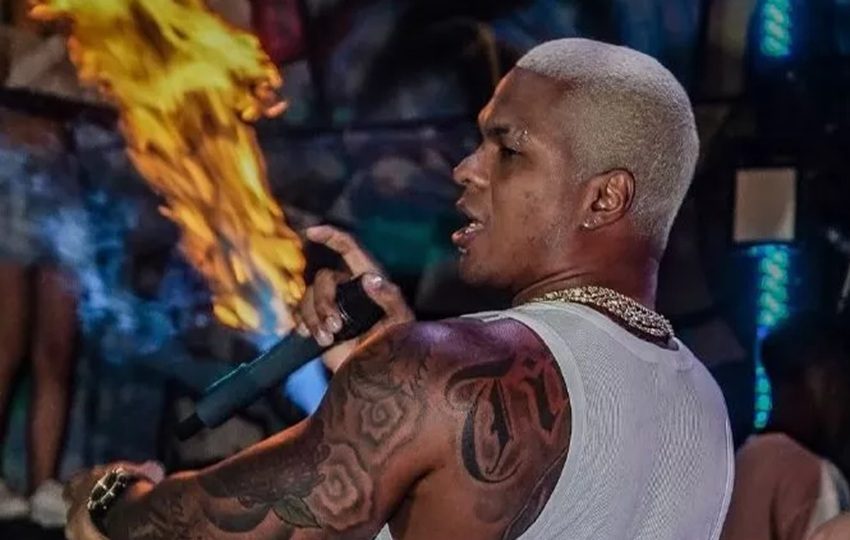 Chamaco ya había estado involucrado en líos legales.