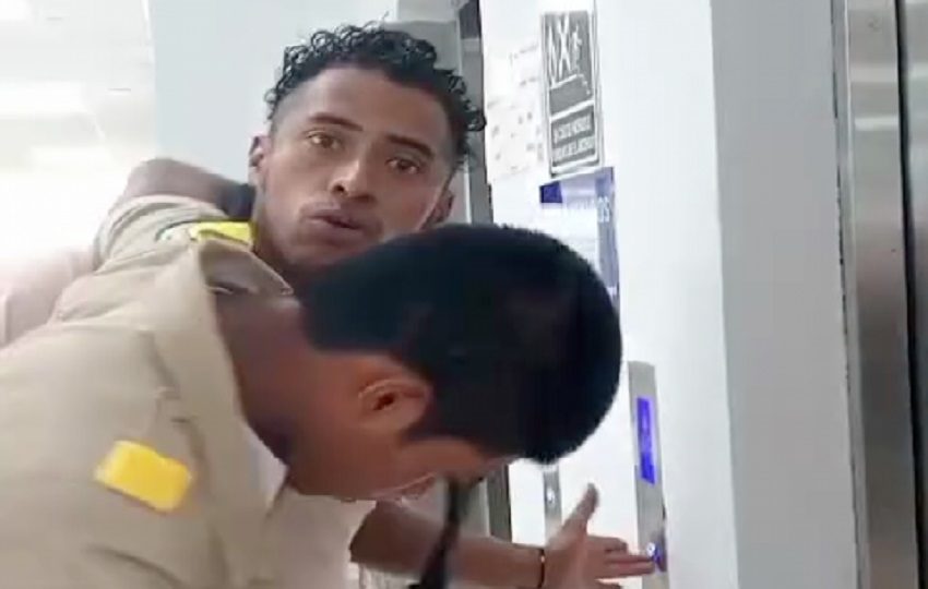 Luego de ser evaluado, el estudiante fue trasladado al hospital Nicolás A. Solano en La Chorrera, donde quedó internado.