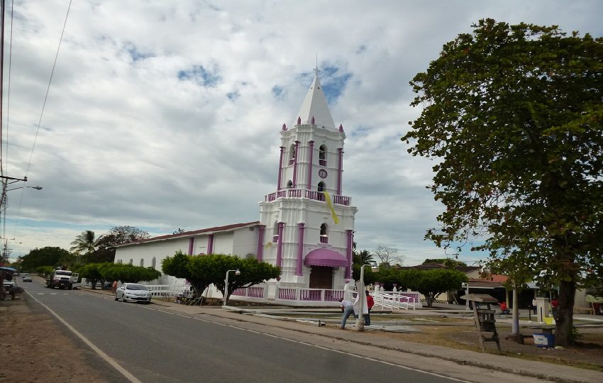 Roberto Pinzón, que hay suficientes muestras y el potencial en Veraguas, para validar un corredor religioso turístico. Foto. Melquíades Vásquez