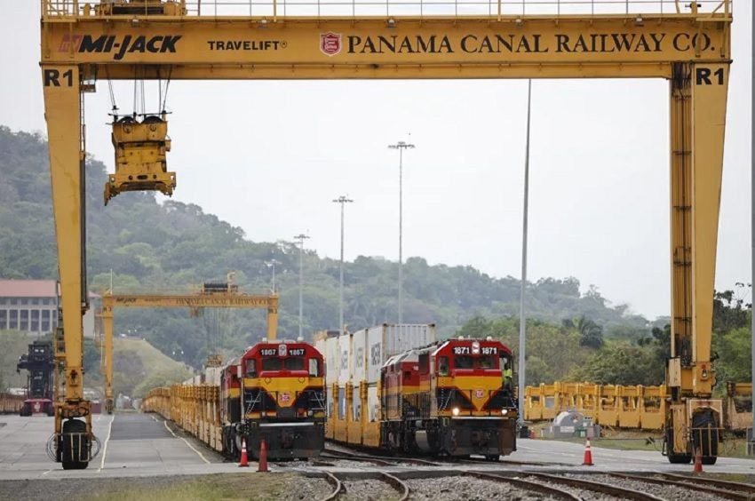El ferrocarril entre Panamá y Colón inicia en el puerto de Balboa. Foto: EFE/ Bienvenido Velasco