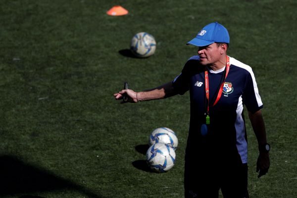 El técnico panameño Kenneth Zseremeta. Foto: EFE