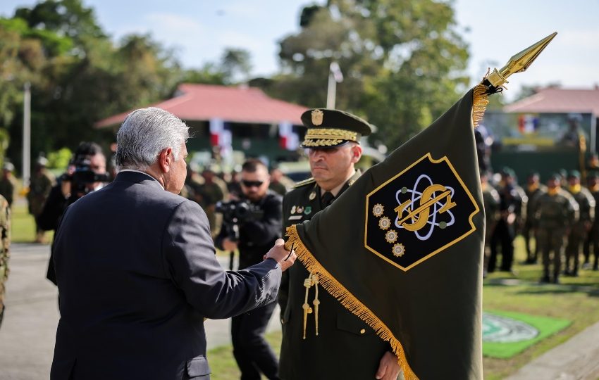 Larry Solís Velásquez, asumió como director del Senafront. Foto: Cortesía.