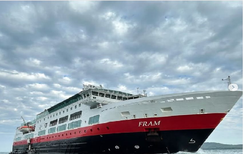 El  Fram Longyearbyen , llegó con unos  60 pasajeros y 103 tripulantes. Foto. Gobernación  de Veraguas