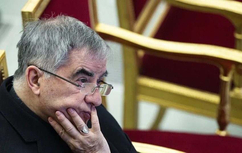El cardenal Angelo Becciu.
