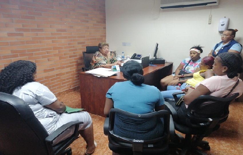 Las autoridades siguen coordinando las ayudas en materia de vivienda y otros aspectos para estas y otras familias afectadas, por siniestros y desastres naturales. Foto. Mides