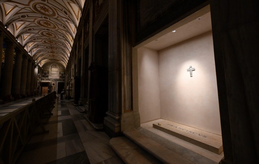 Tumba del papa Francisco en la basílica de Santa María la Mayor de Roma. Foto: EFE / Prensa del Vaticano / Francesco Sforza