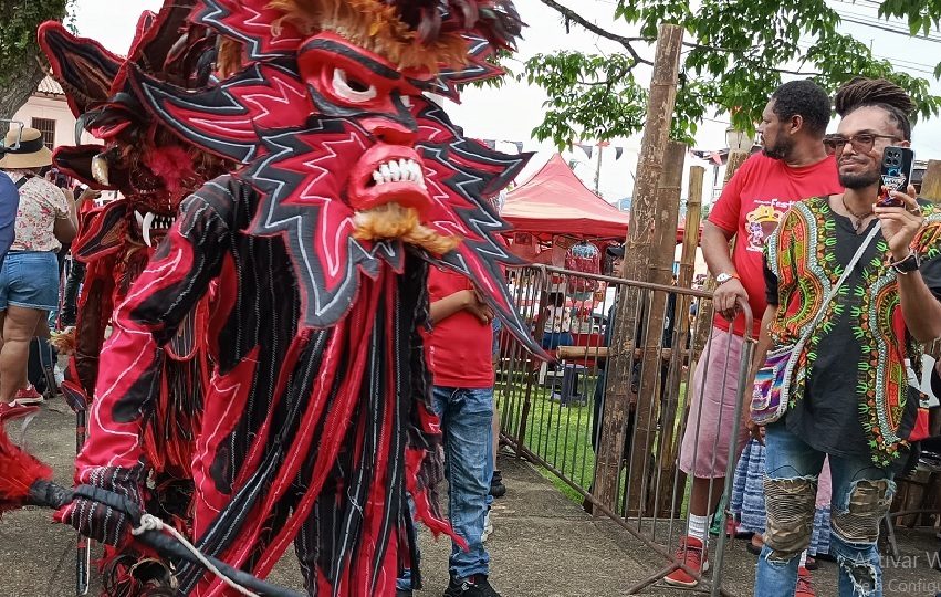 Se le recalca a nuestros jóvenes “de dónde vinimos y como con el pasar de los años hemos logrado nuestra parte de la historia en Panamá”.   Foto. Diómedes Sánchez