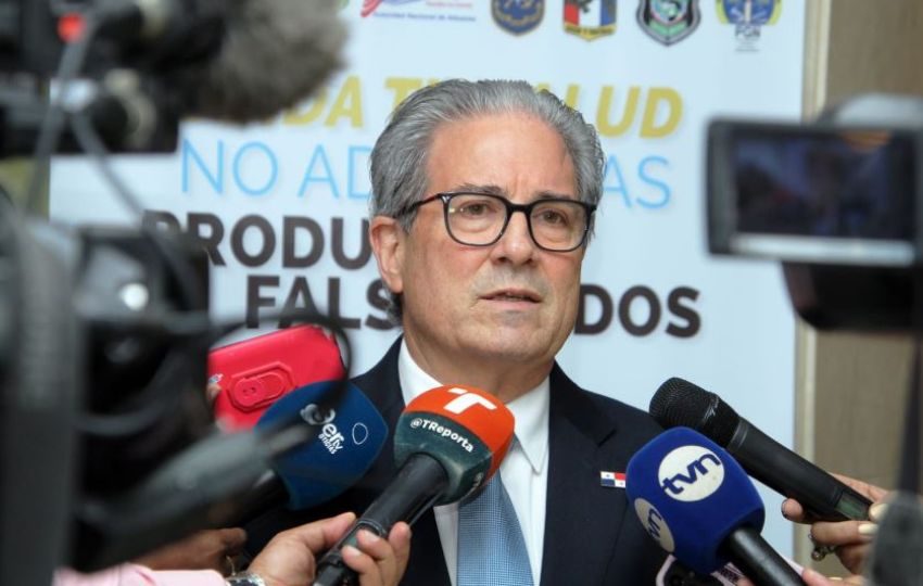 Fernando Boyd Galindo, ministro de Salud. Foto: Cortesía