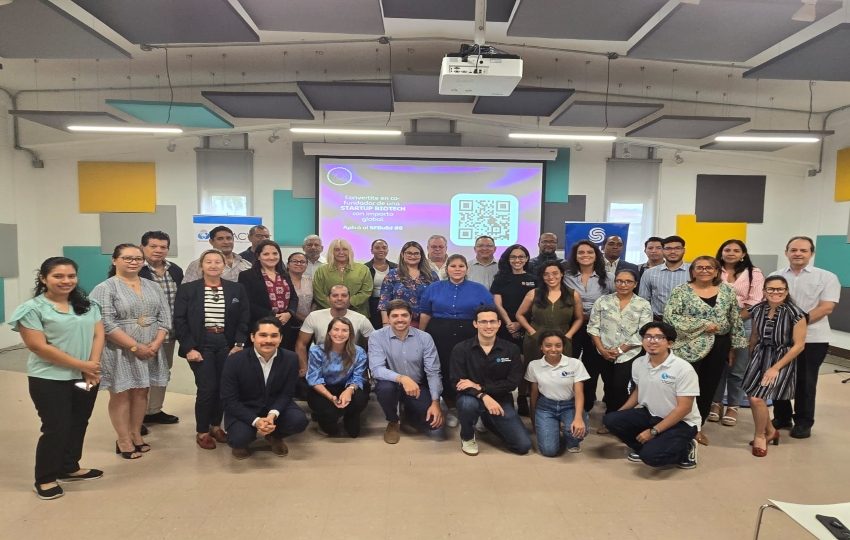 Participantes del seminario: Foto: Cortesía. 