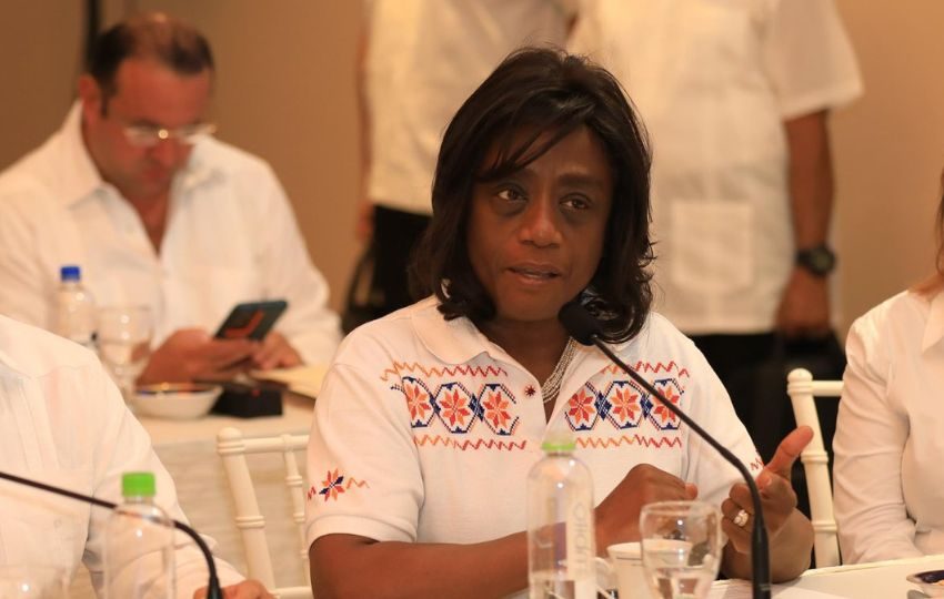 Lucy Molinar, ministra de Educación. Foto: Cortesía