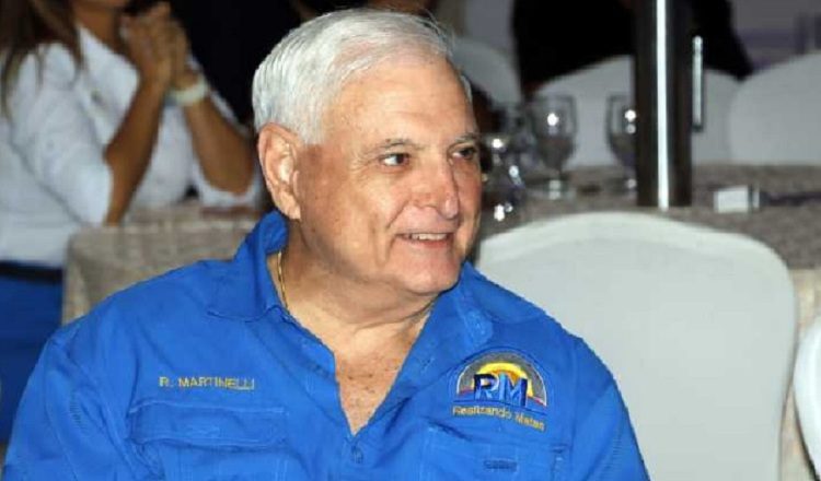 Ricardo Martinelli Berrocal, quien gobernó entre 2009 y 2014, sigue siendo el político más popular del país, según una última encuesta publicada sobre el tema.  Foto: Archivo