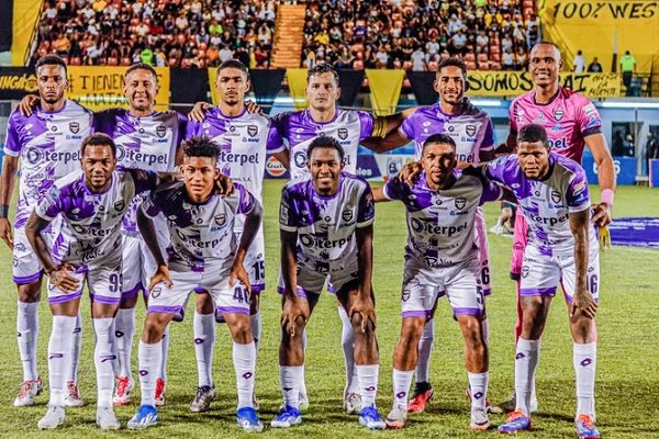 Equipo del Tauro. Foto: LPF