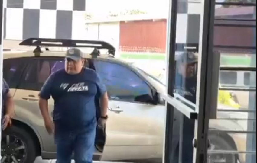  Francisco Smith, dijo que él firmó un acta de reunión en la que la ministra de Trabajo Jackeline Muñoz se compromete en llevar la propuesta a la Asamblea Nacional. Foto. cortesía. A. Salazar