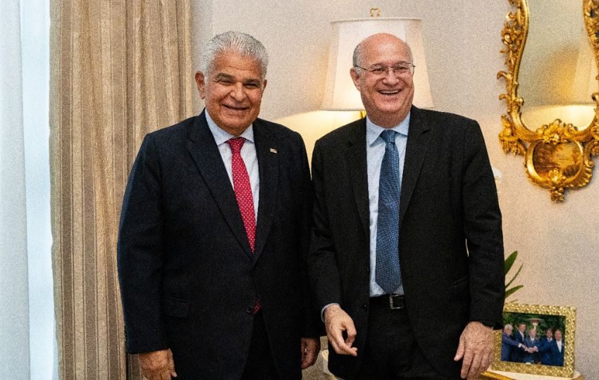 El presidente de la República José Raúl Mulino, junto al presidente del BID, Ilan Goldfajn. Foto: Cortesía