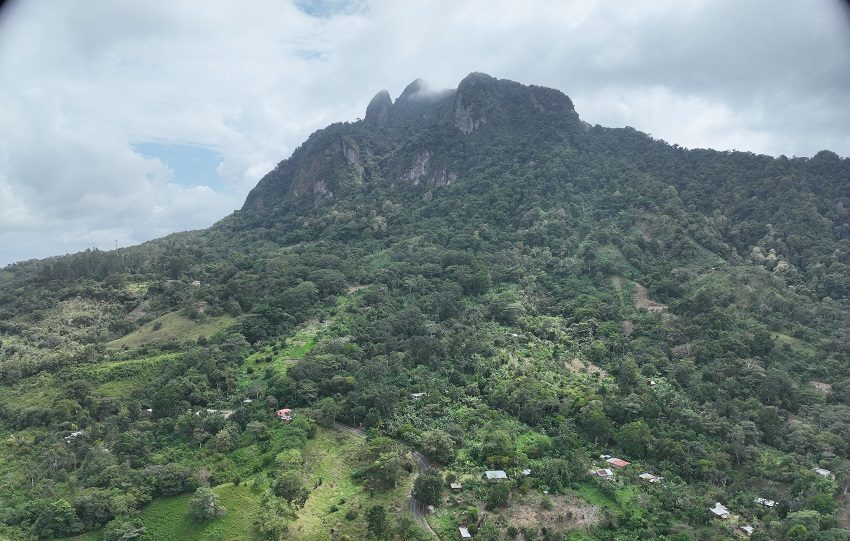 Todos los poryectos son ejecutados en conjunto con las comunidades y la Fundación Agroturística de Capira.. Foto. Eric Montenegro