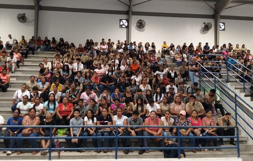 Las clases en la Escuela Harmodio Arias Madrid habían sido suspendidas antes de la huelga por el Minsa por afectaciones en la piel. Foto. Eric Montenegro