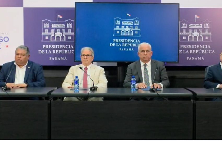 El agua llegará en algunos lugares a las 4 de la madrugada y a Los Santos  en el transcurso de la mañana de este martes. Foto. Cortesía Presidencia