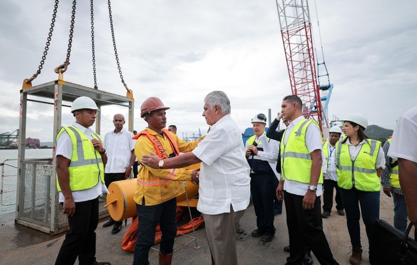 Recorrido del presidente José Raúl Mulino. Foto: Cortesía