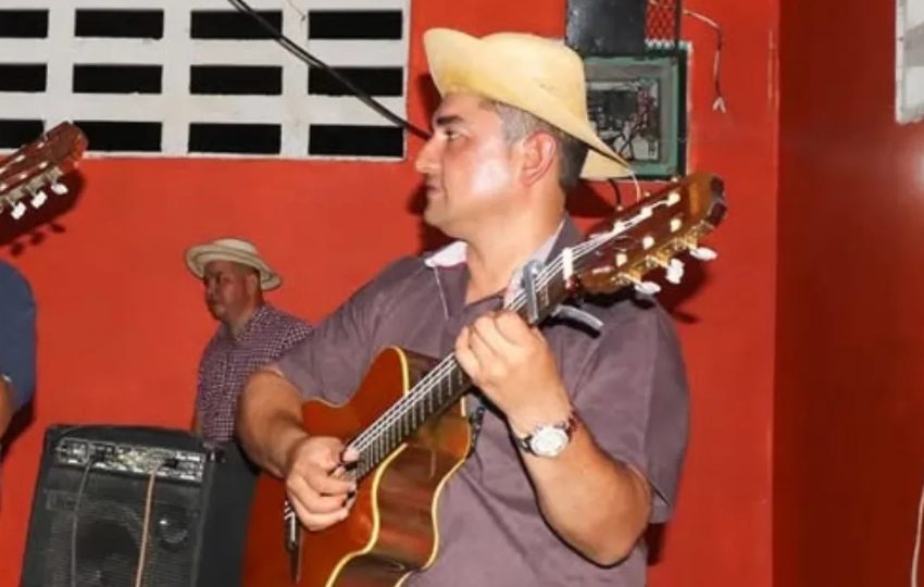 Adrián Mojica. Foto: Instagram