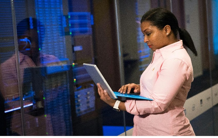 El reporte revela que el sector de la biometría fue el más atacado. Foto: Pexels