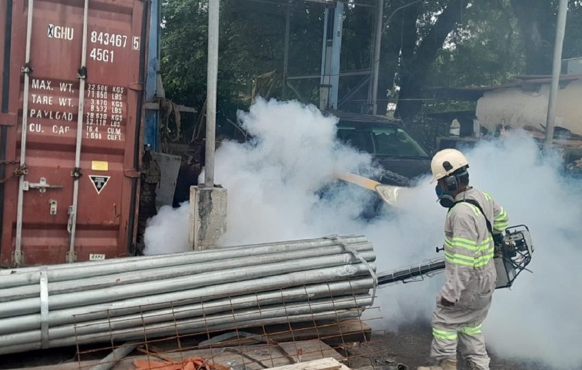 Ante este nuevo aumento de casos de dengue en la provincia, el Minsa ha reforzado los operativos de nebulización. Foto. Eric Montenegro