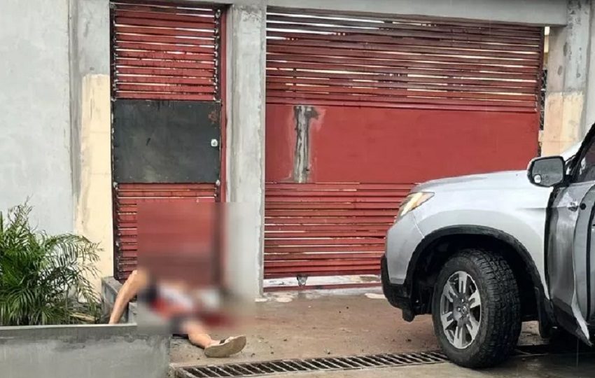 Personal de Criminalística y del Ministerio Público iniciaron las investigaciones por este caso de homicidio. Foto. Eric Montenegro