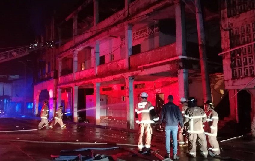 Este incendio ocurrió en los caserones 2009, 2011, 2026 y 2028. Foto. Diómedes Sánchez