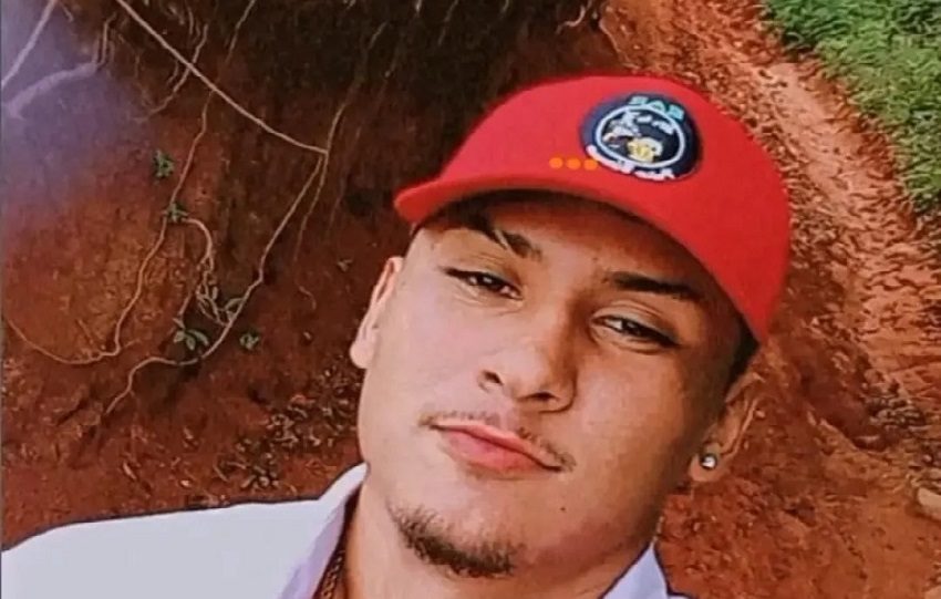 Alcibíades René Vergara Villarreal,  de 21 años desapareci+o elpasado 18 