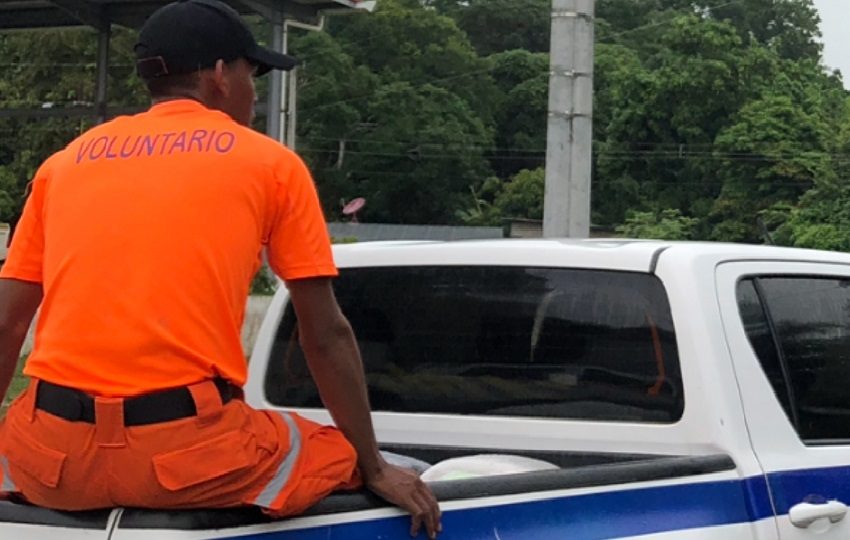 Las autoridades y moradores mantienen una intensa búsqueda en la zona, aferrados a la esperanza de hallarlo con vida.  Foto. Thays Dompinguez