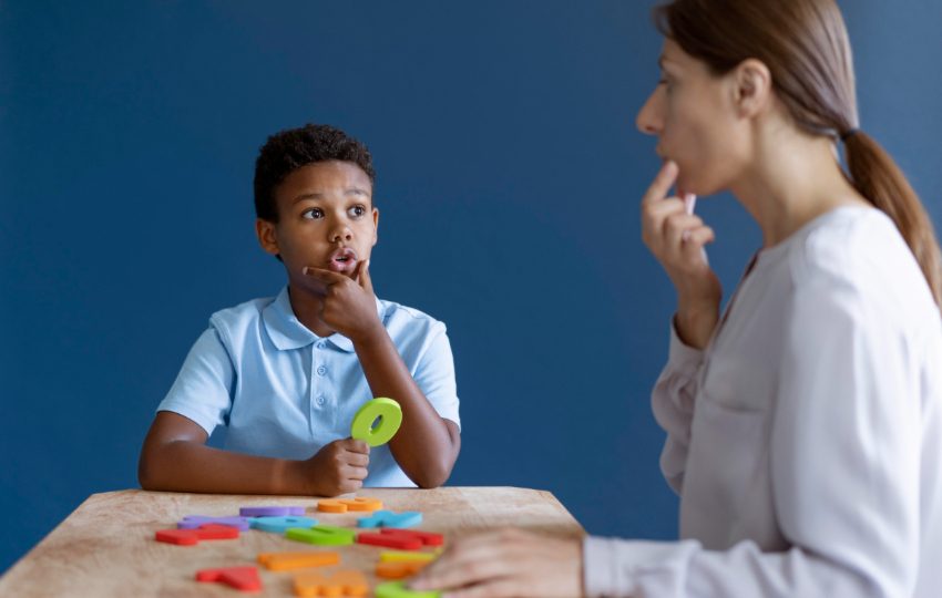 Surge entre los 2 y 5 años, con un 80% de recuperación espontánea.  Foto: Ilustrativa / Freepik