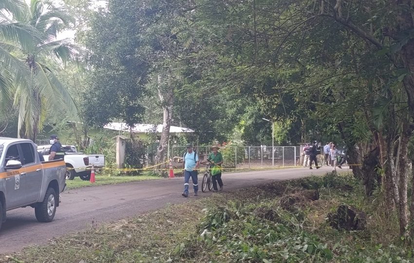 La captura de los sospechosos se logró de manera oportuna gracias a la colaboración de algunos familiares de los mismos y de ciudadanos que alertaron a las autoridades sobre su paradero, lo que permitió a los funcionarios del Ministerio Público y la Policía Nacional dar con ellos en corto tiempo. Foto. Melquíades Vásquez