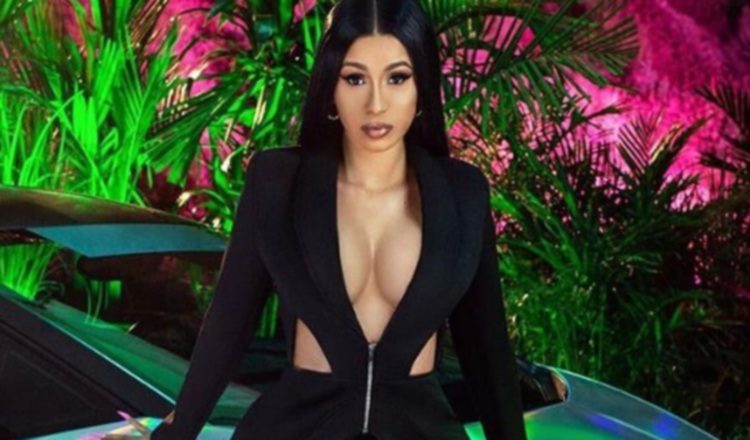 Cardi B estaba embarazada en ese momento del hecho. Foto: EFE