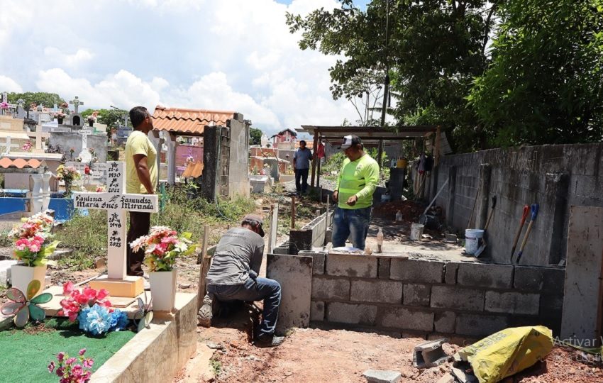 La empresa que resulte seleccionada deberá construir nuevas criptas y prestar servicio de cremación con la construcción de un horno crematorio, sin que ello implique un costo para el municipio. Foto. Eric Montenegro