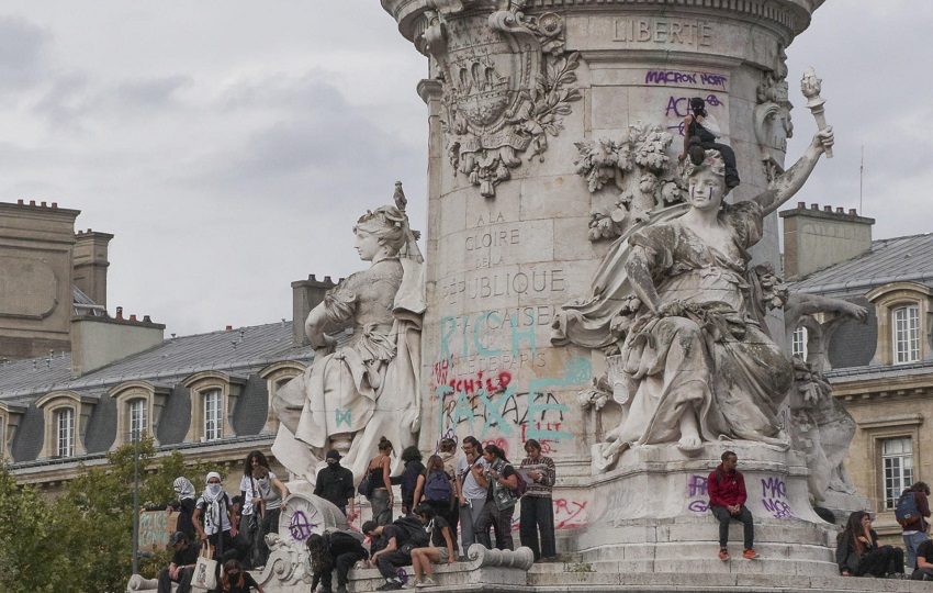 Cerca de 200 personas han sido detenidas en Francia  hasta este miércoles. Foto: EFE
