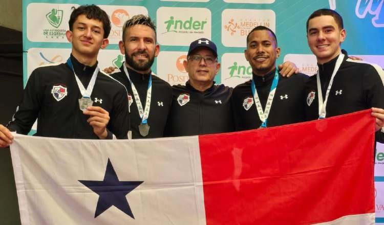 El equipo mayor masculino obtuvo medalla de plata. Cortesía